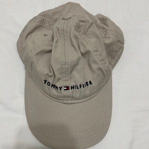 Tommy Hilfiger baseball cap